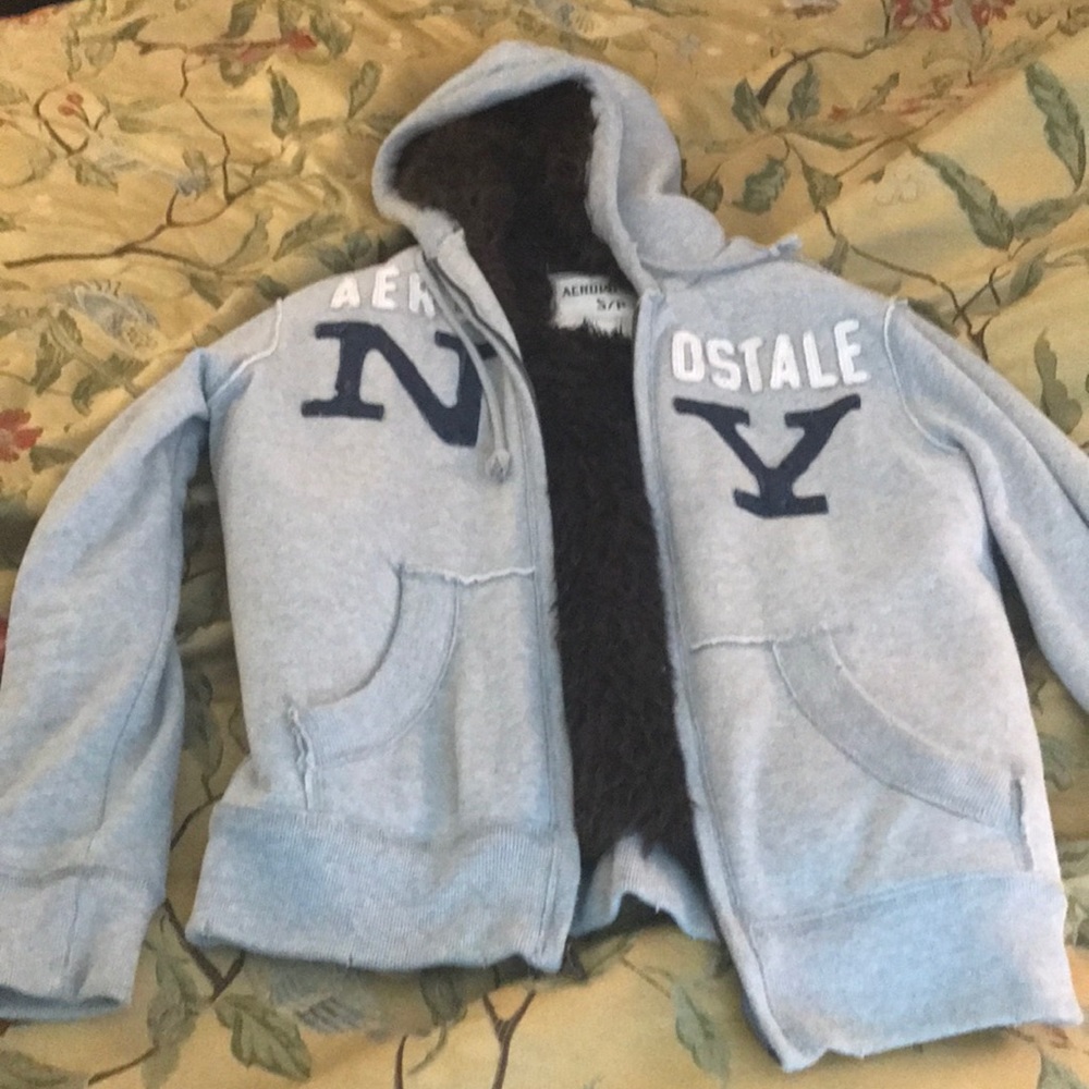 Aeropostale faux fur lined sweat shirt.